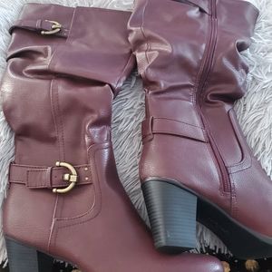 womand heeled boots